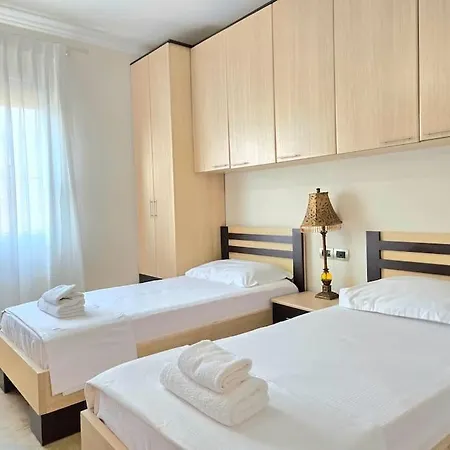 Apartment Central Modern And Classic Tirana