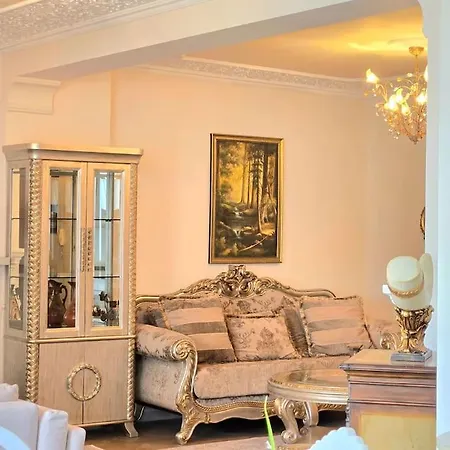 Apartment Central Modern And Classic *